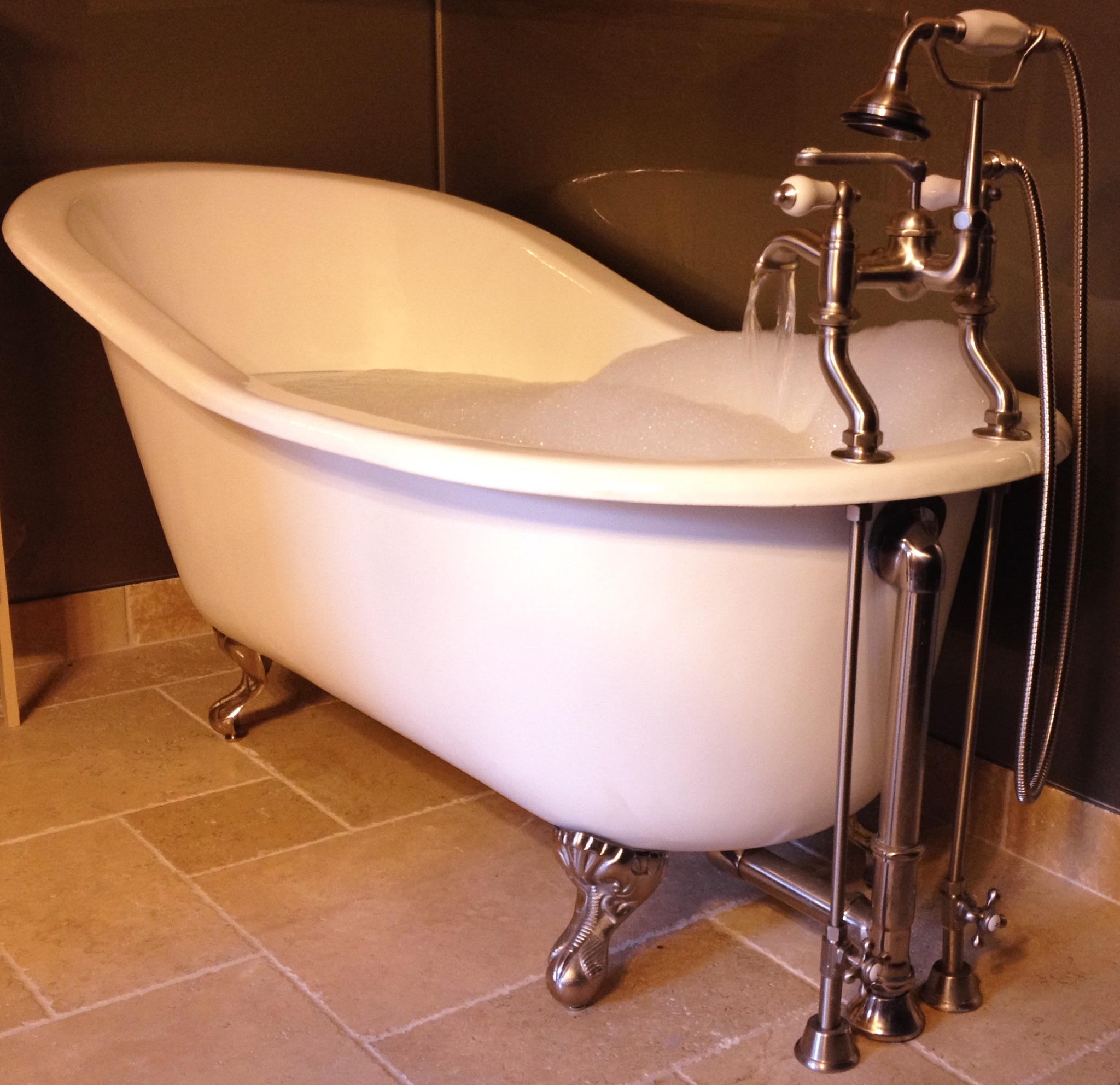 680BD975-84F4-488D-8FD7-CAFA8DF2DCCB